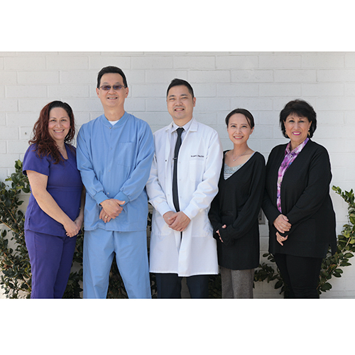 Picture of the Staff at Irvine Smiles Dental